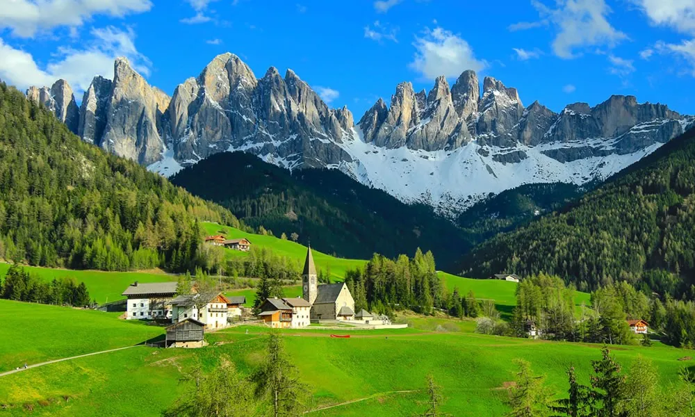 Yitik Kentin Yolcusu: Dolomites &amp; Verona