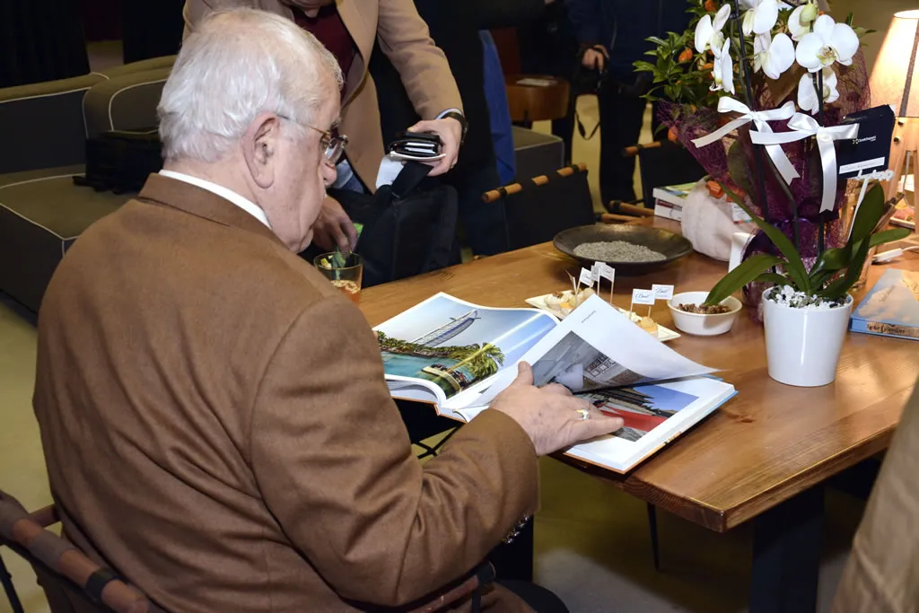 Viewing the Photo Diary Book