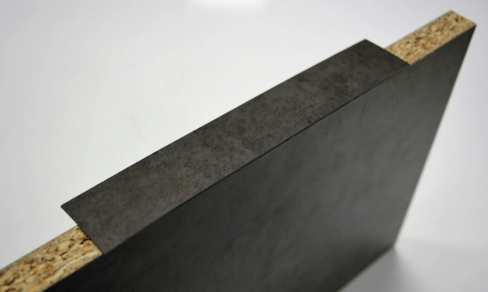F 187 ST 9 ON EDGE