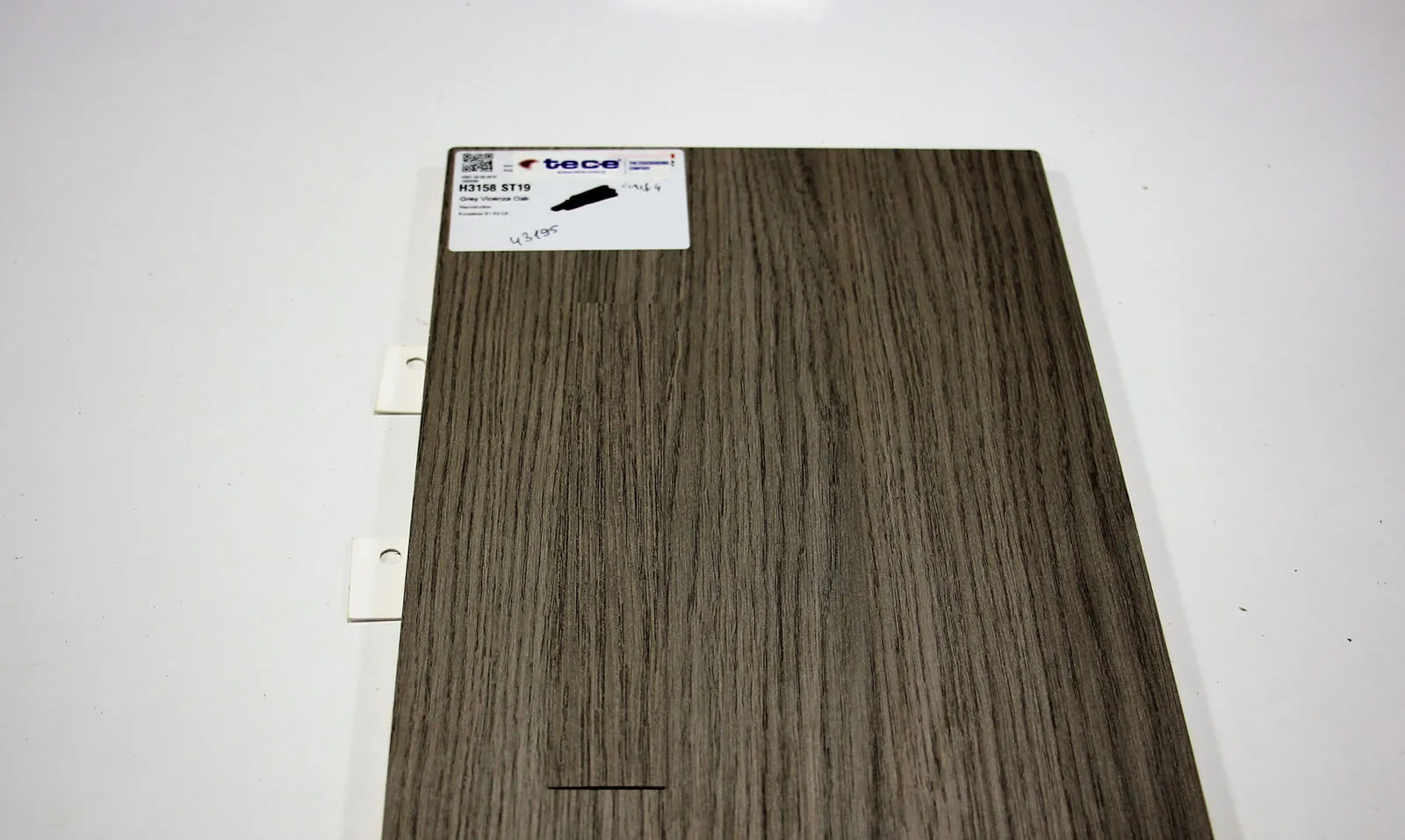 H 3158 ST 19