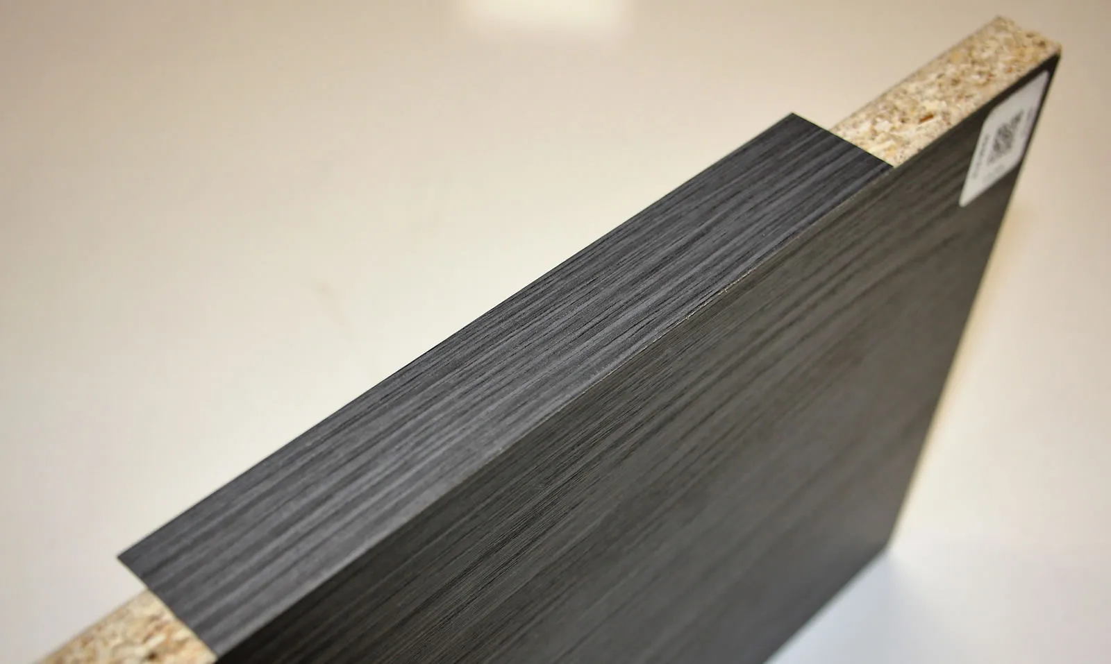 H 3190 ST 19 ON EDGE